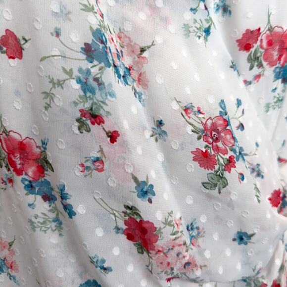 NWT COLLECTIVE CONCEPTS Sheer Floral V-Neck Wrap Mini Dress (White | Size S) - Picture 12 of 14